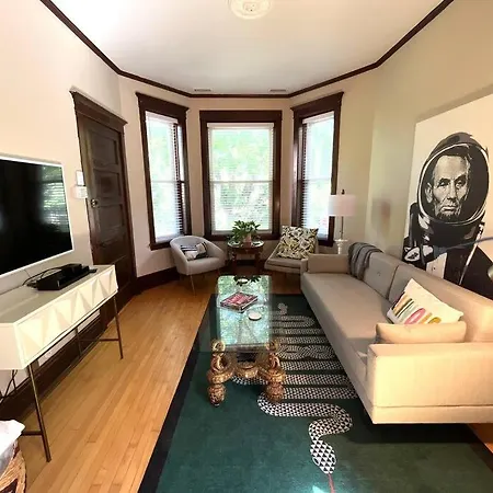 Irving Park/Avondale Updated Vintage Top Unit 2-Flat Chicago Extérieur photo