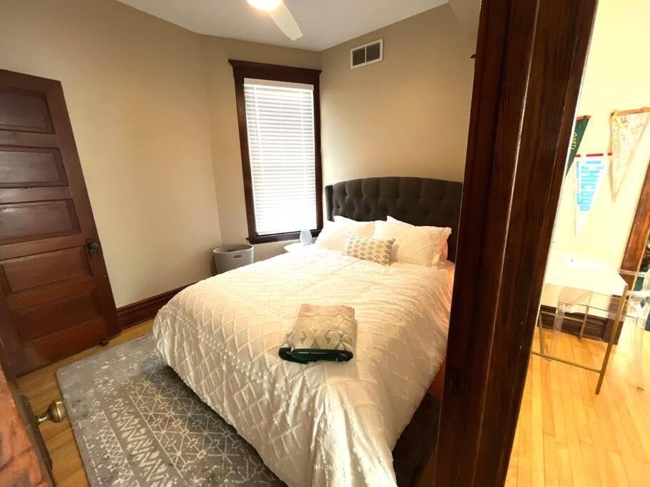 Irving Park/avondale Updated Vintage Unit 2-flat Appartement *
