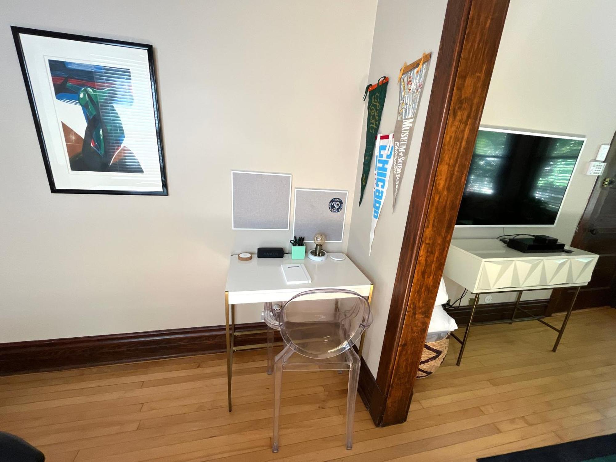 Irving Park/avondale Updated Vintage Unit 2-flat